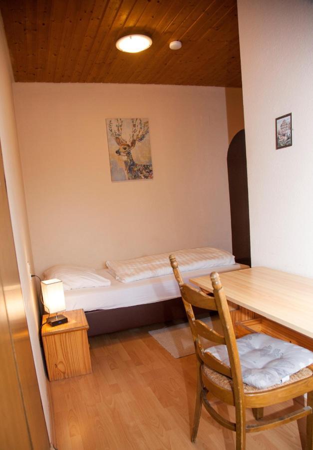 Gaestehaus Haeuser Linden  Экстерьер фото
